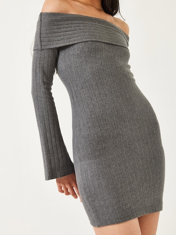 Abito in maglia di Bianco Lucci in grigio