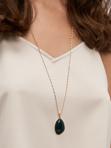 s.Oliver Necklace in Gold