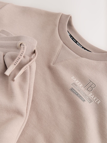 Baker by Ted Baker Set in Grau