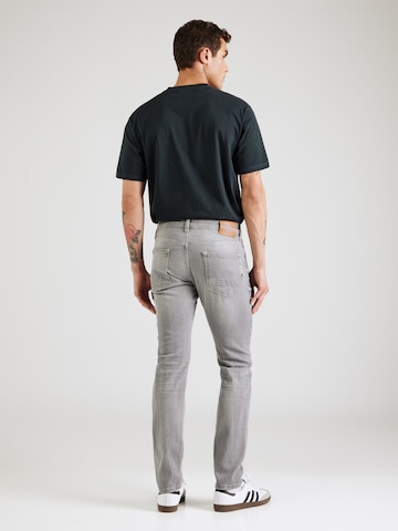 SCOTCH & SODA Regularen Kavbojke 'RALSTON' | siva barva