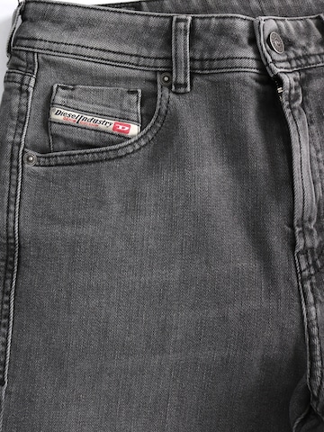 DIESEL - Slimfit Calças de ganga '2004 D-JOY 09D49' em cinzento