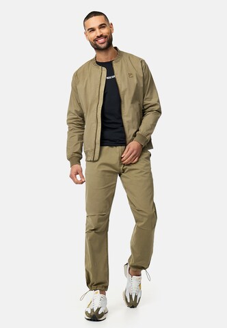 INDICODE JEANS Tapered Hose 'Paulino' in Grün