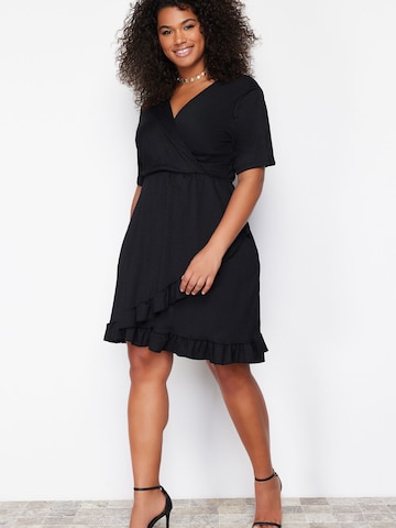 Trendyol Curve - Vestido en negro: frente