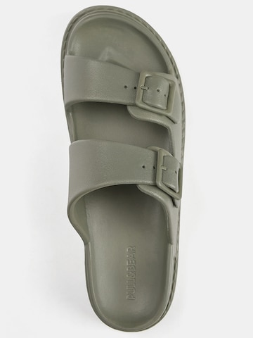 Pull&Bear Mule in Green