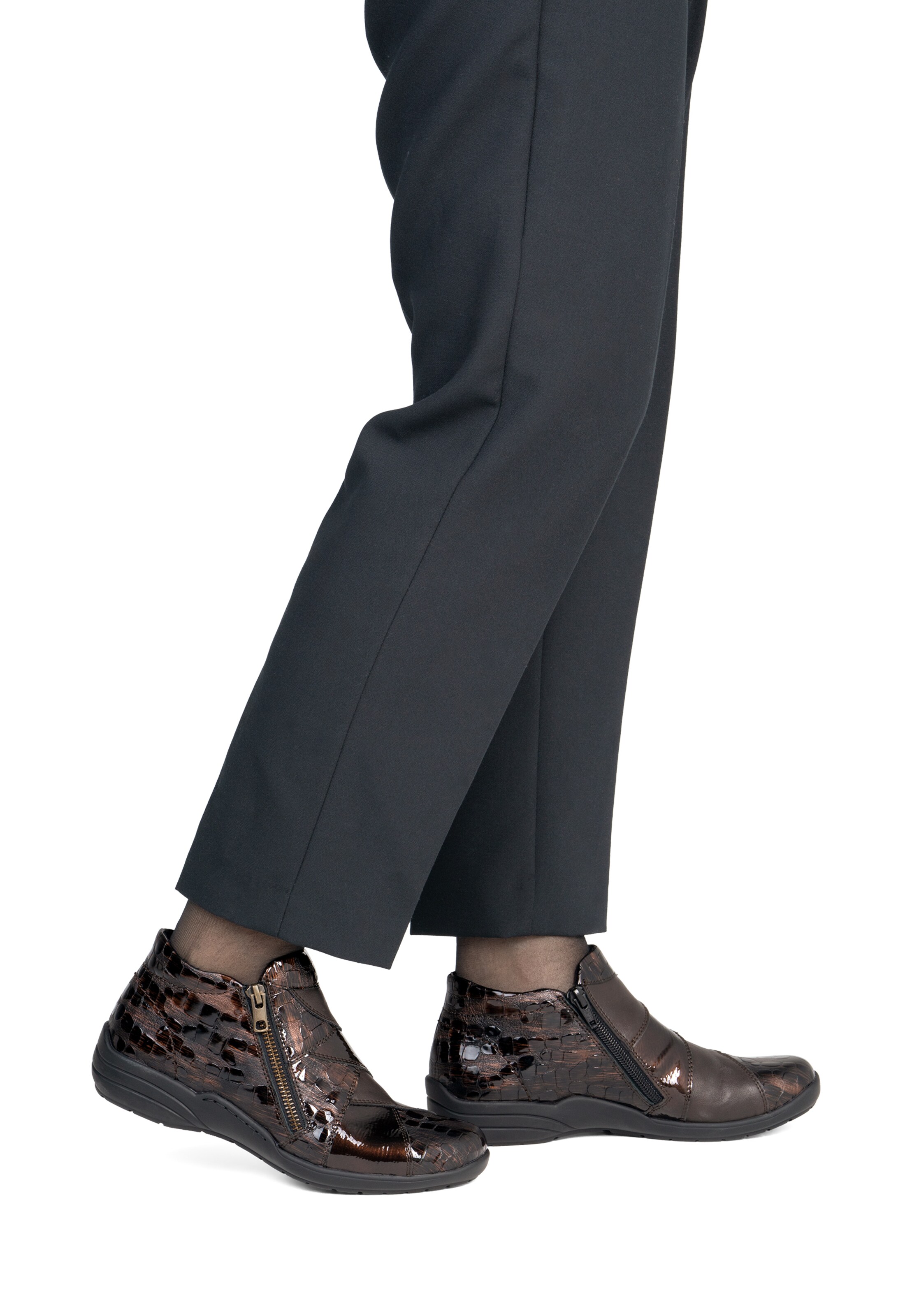 Bottines ' R7674 ' REMONTE en marron : devant