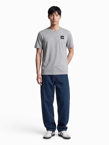 THE NORTH FACE T-Shirt 'EVOLUTION BOX HALF DOME' in Grau