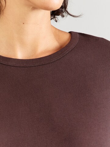 GAP Футболка в Коричневый