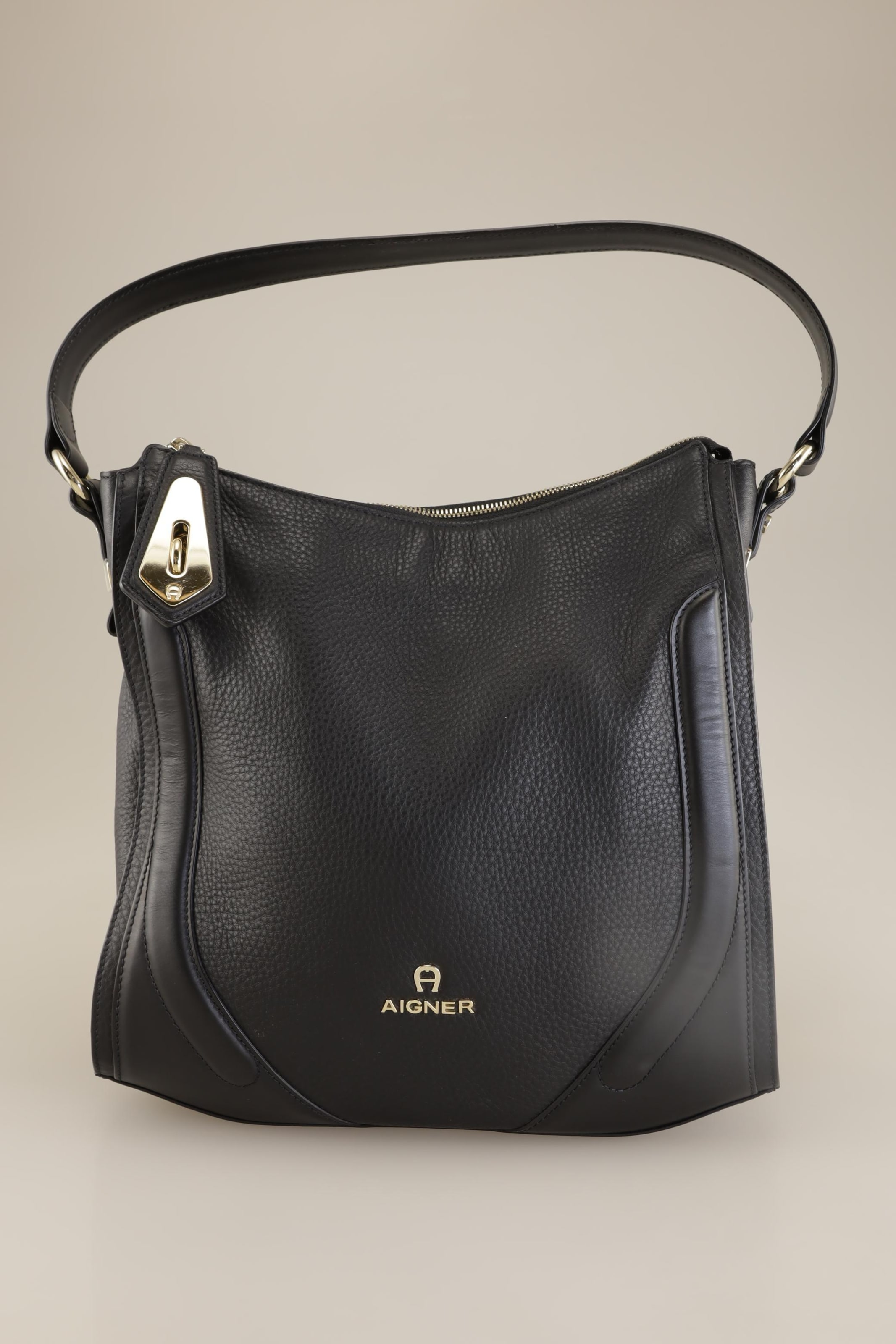 AIGNER Bag in One size in Black: front