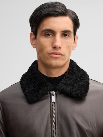 STRELLSON Jacke in Braun