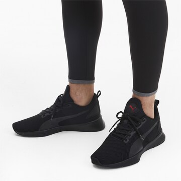 PUMA - Sapatilha de corrida 'FLYER RUNNER' em preto