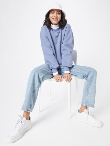 Gina Tricot Sweatshirt in Blauw