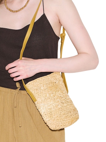 MANUKA Shoulder bag in Beige