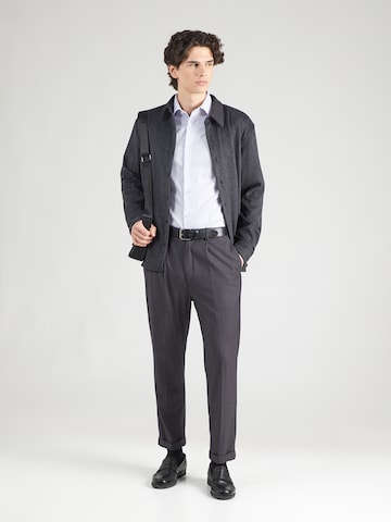 Calvin Klein - Ajuste estrecho Camisa en lila