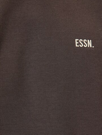 Koton Sweatshirt in Bruin