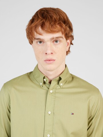 TOMMY HILFIGER Regular fit Button Up Shirt in Green