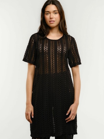 Liberte Essentiel Jurk ' CROC ' in Zwart: voorkant