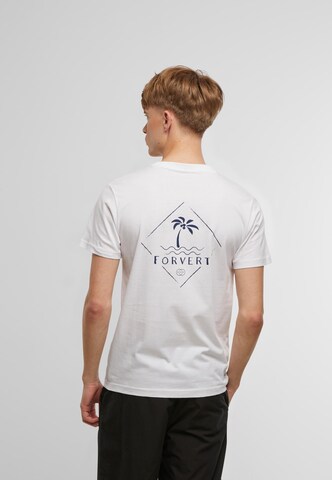 T-Shirt 'Lompoc' Forvert en blanc