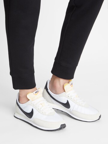 Sneaker low 'Waffle Trainer' de la Nike Sportswear pe alb