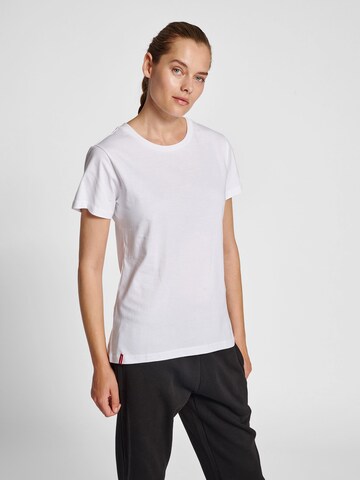 T-shirt Hummel en blanc : devant