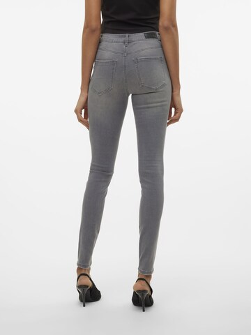 VERO MODA Skinny Jeans 'FLASH' in Grey