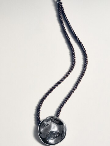 MANGO Halsband i silver
