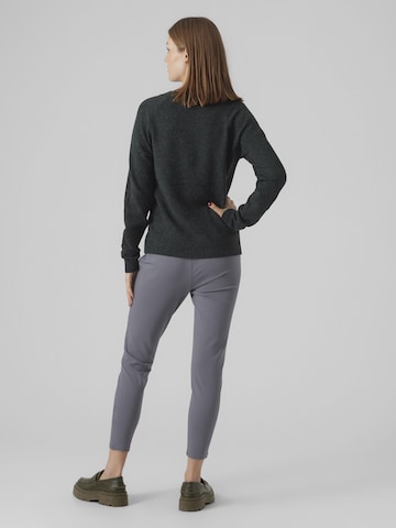 Vero Moda Tall Pullover 'Doffy' in Grün