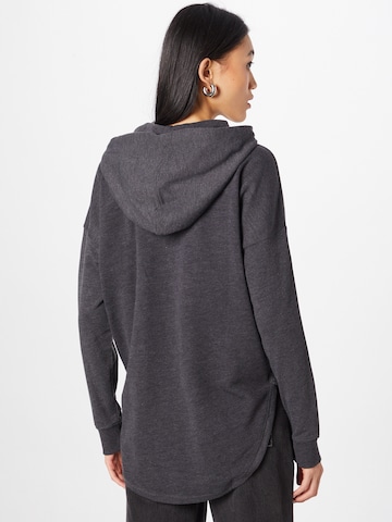 Urban Classics Sweatshirt in Grau