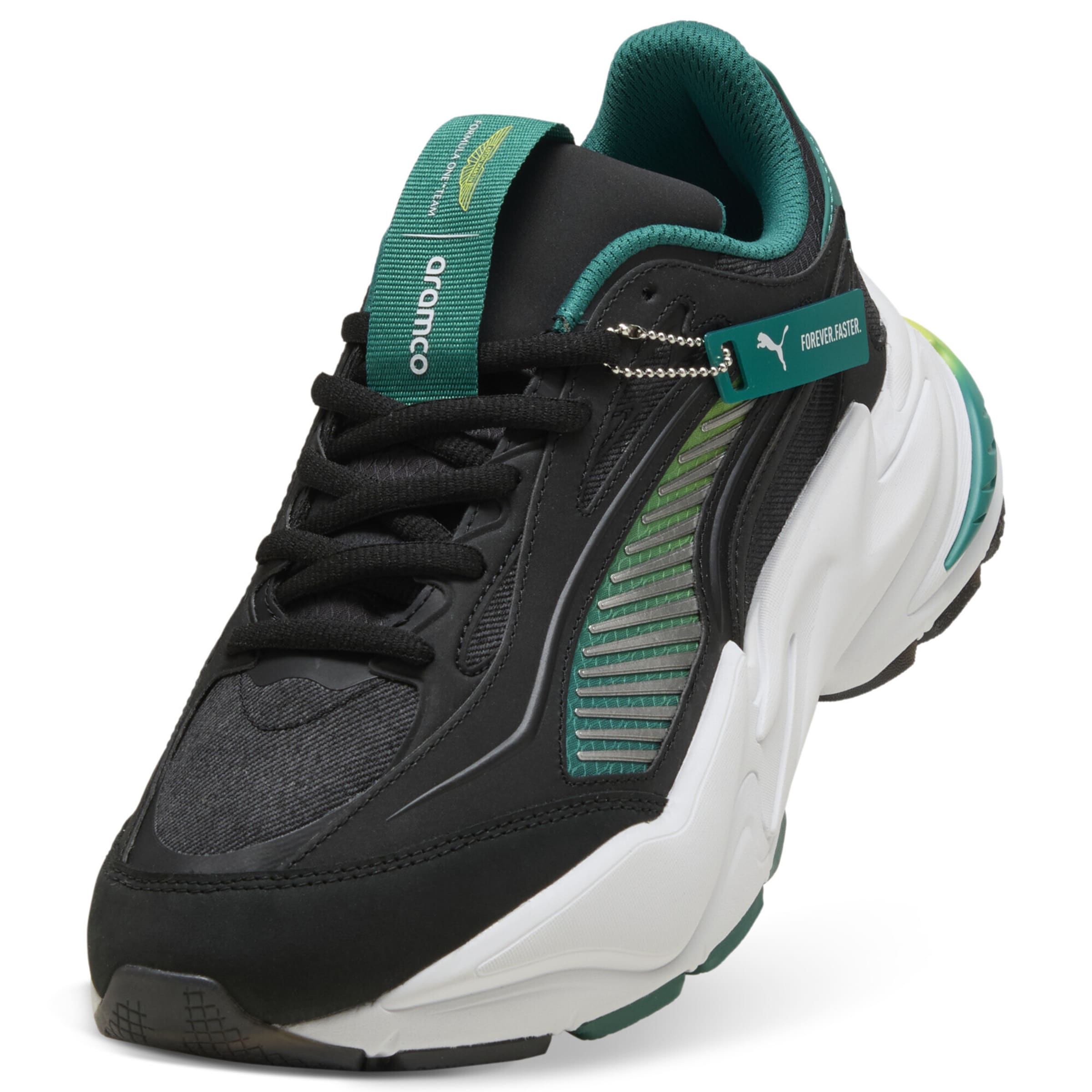 PUMA Sportschoen in Zwart