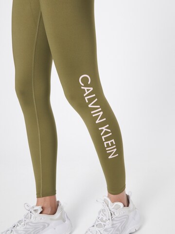 Skinny Pantaloni de la Calvin Klein Sport pe verde