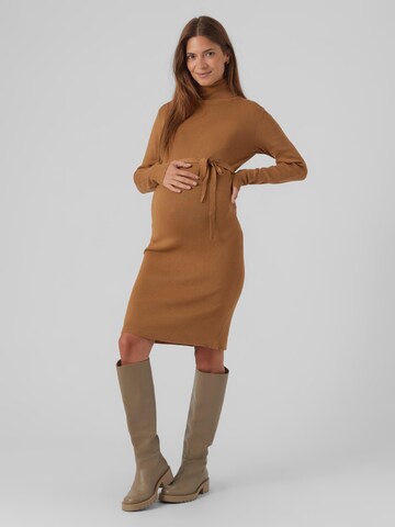 MAMALICIOUS Knitted dress 'Jacina' in Brown