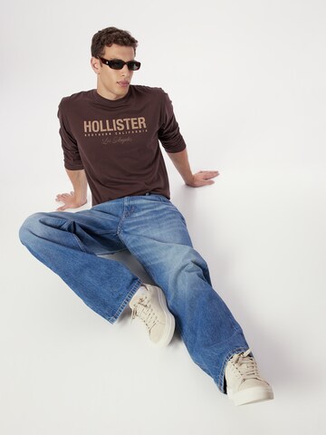 HOLLISTER Koszulka 'APAC' w kolorze brązowy
