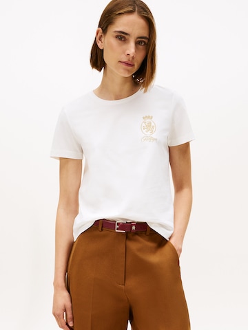 TOMMY HILFIGER Тениска в бяло: отпред
