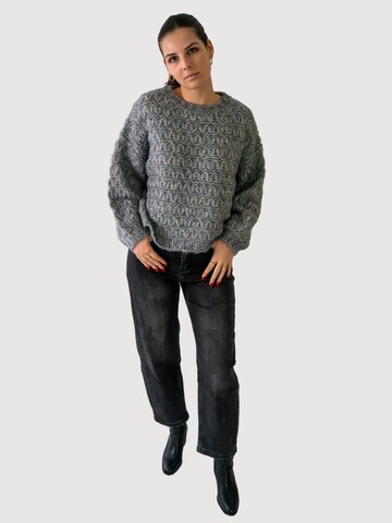 Pull-over 'Simona' WEARABLE STORIES en gris