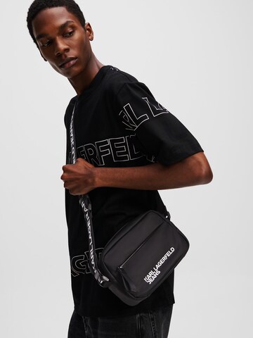 KARL LAGERFELD JEANS - Bolso de hombro ' ESSENTIAL ' en negro: frente