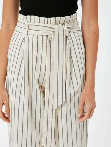 Koton Baggy Hose in Weiß