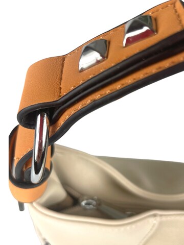 Kumixi Shopper in Beige