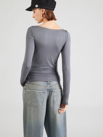 ABOUT YOUMajica 'Lia' - siva boja