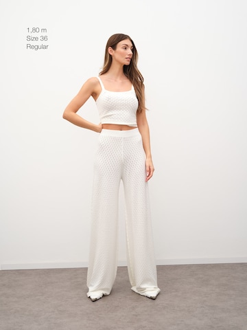 Wide Leg Pantalon RÆRE by Lorena Rae en blanc