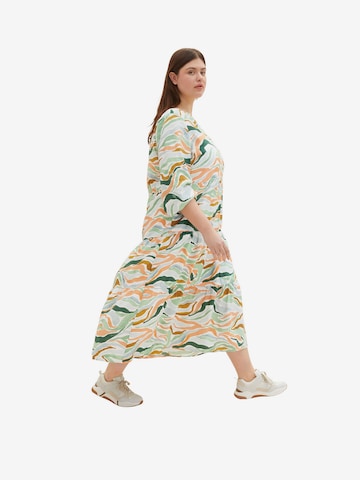 Tom Tailor Women + Mekko värissä vihreä