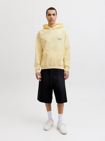 Sweat-shirt JACK & JONES en jaune