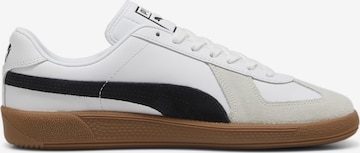 Sneaker bassa 'Army Trainer' di PUMA in bianco