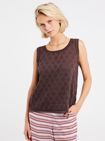 PROTEST Top 'PRTJONNY' in Brown