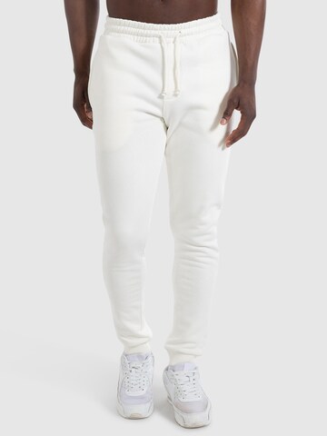 Smilodox Tapered Broek 'Aldin' in Wit: voorkant