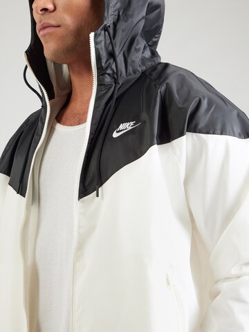 Nike Sportswear Спортивная куртка в Бежевый