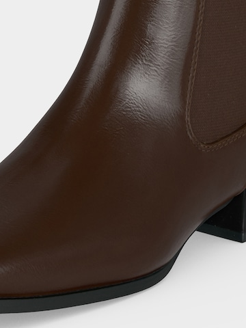 Anna Field Ankle Boots in Brown