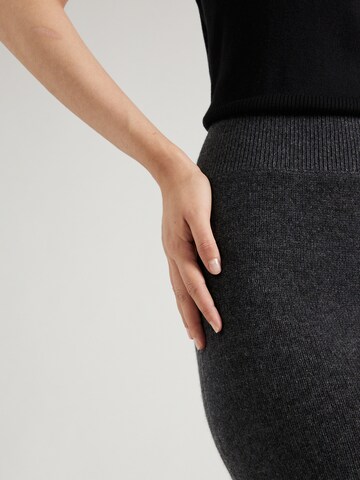 Pure Cashmere NYC Skirt in Grey