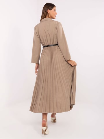 Madnezz House Kleid in Beige