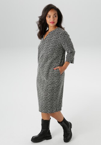 Aniston Dress in Black