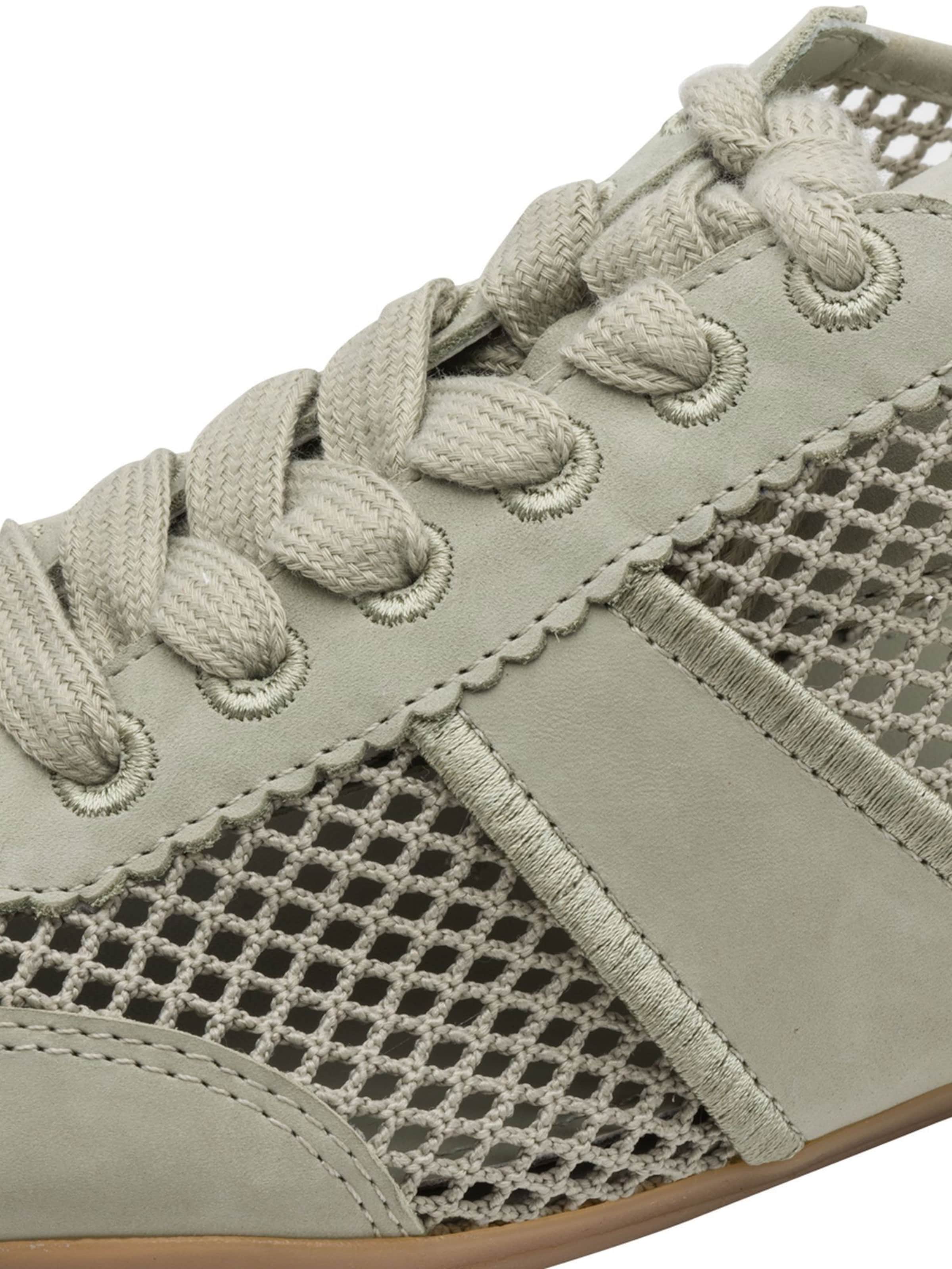 Chaussure de sport à lacets Tamaris en vert