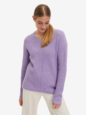 Cartoon Sweater in Purple: front